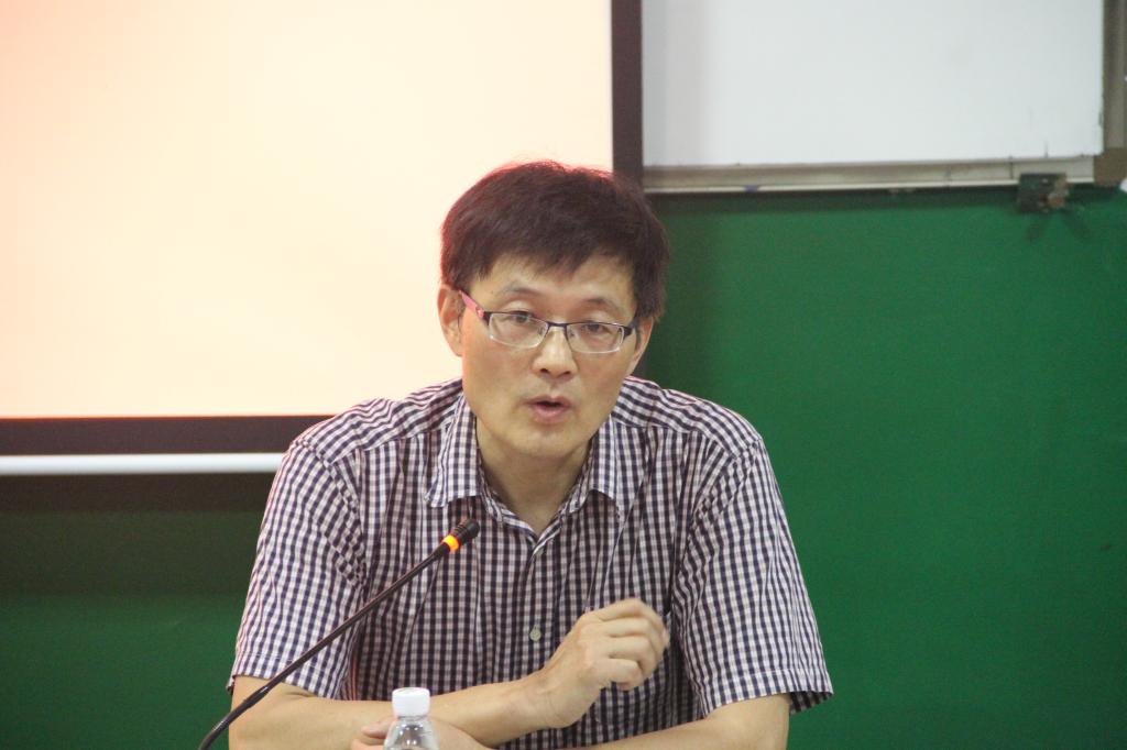 【图文】博雅人文论坛第64期——阎真谈小说的语言艺术-吉首大学文学与新闻传播学院