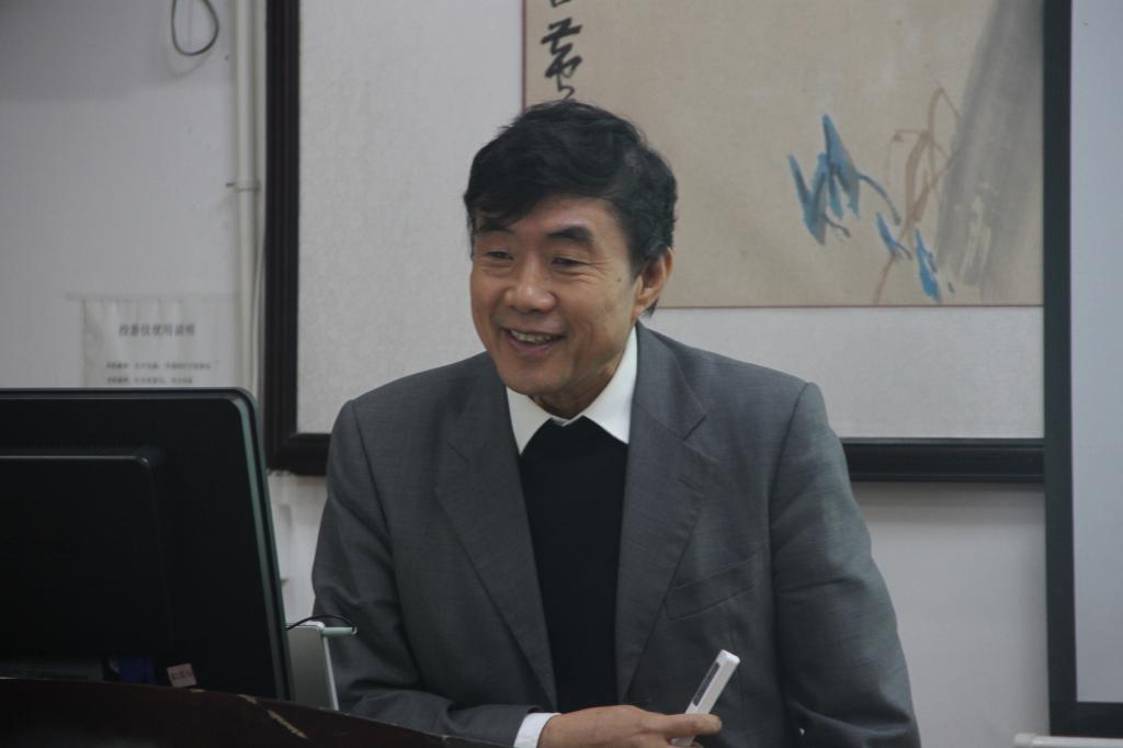 图为 李蓝教授(王捷 摄)
