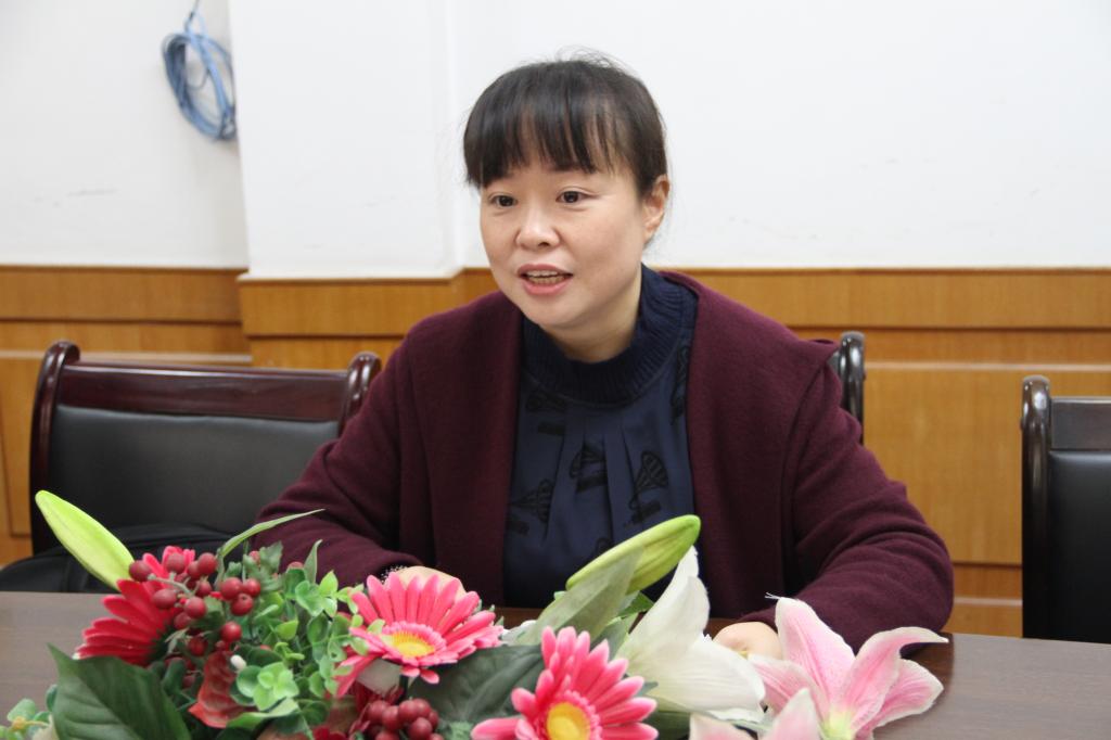 图为 王艳讲话(王捷 摄)