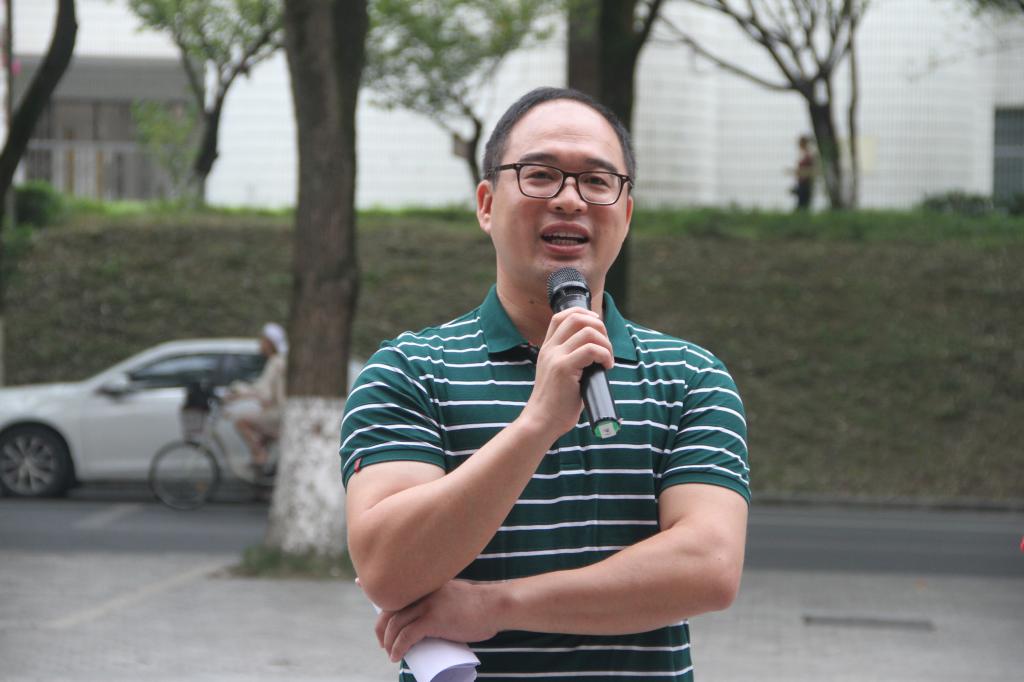 图为彭广林发言(张意 摄)