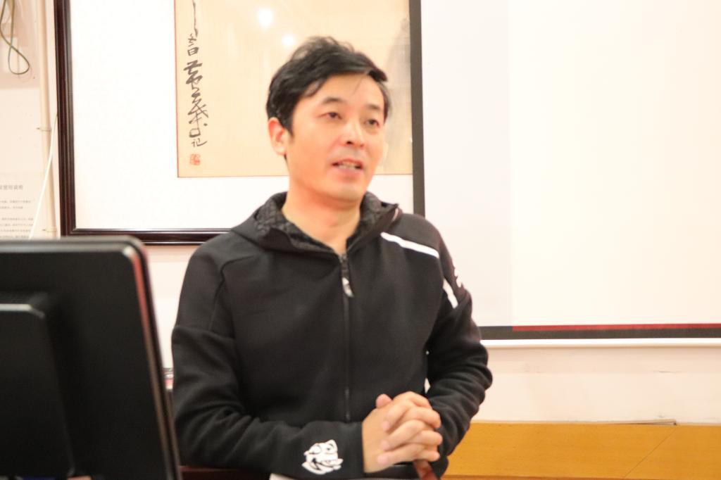 图为 杨龙斌发言(郑之阳 摄)